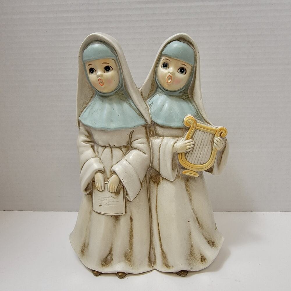Vtg Josef Original Singing Nuns Music Box Dominique 9.25 inches Blue White